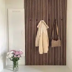 Ribbon-Wood Walnut dans le couloir